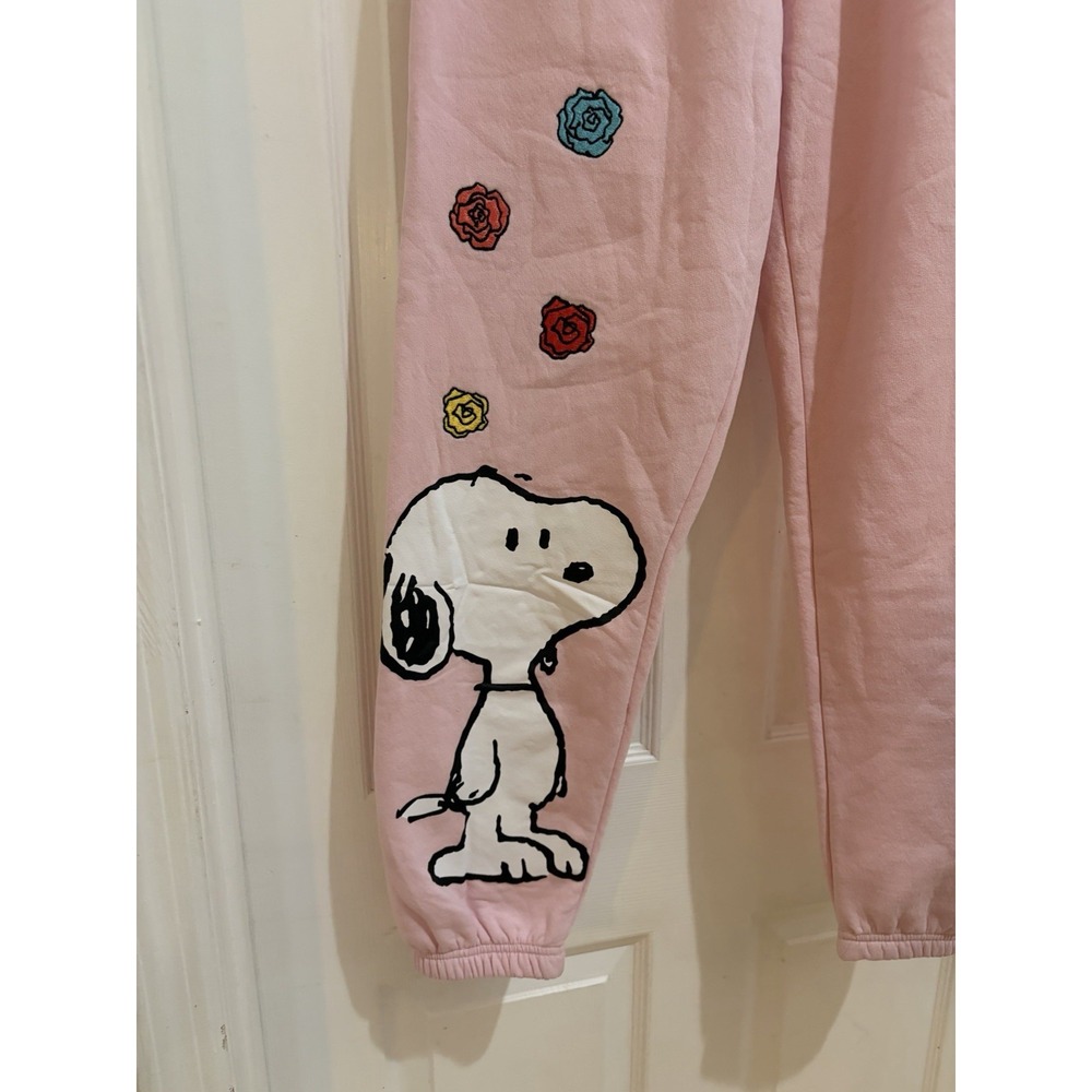 NWT Peanuts Snoopy Woodstock Chenille Jogger Sweatpants Pink Women's Size Large - Picture 5 of 8